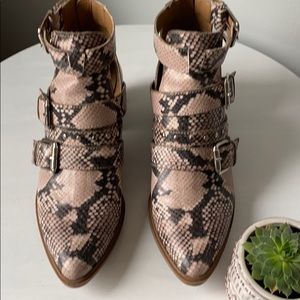 Steve Madden Dearly Leather Booties